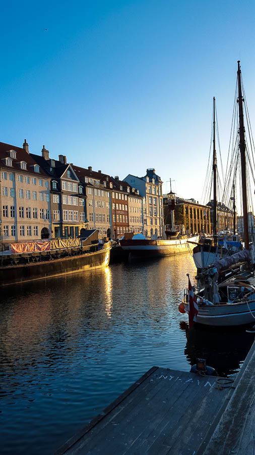 A summertime sunset of Copenhagen's famous Nyhaven canal, one of my favorite photos of 2015. www.casualtravelist.com