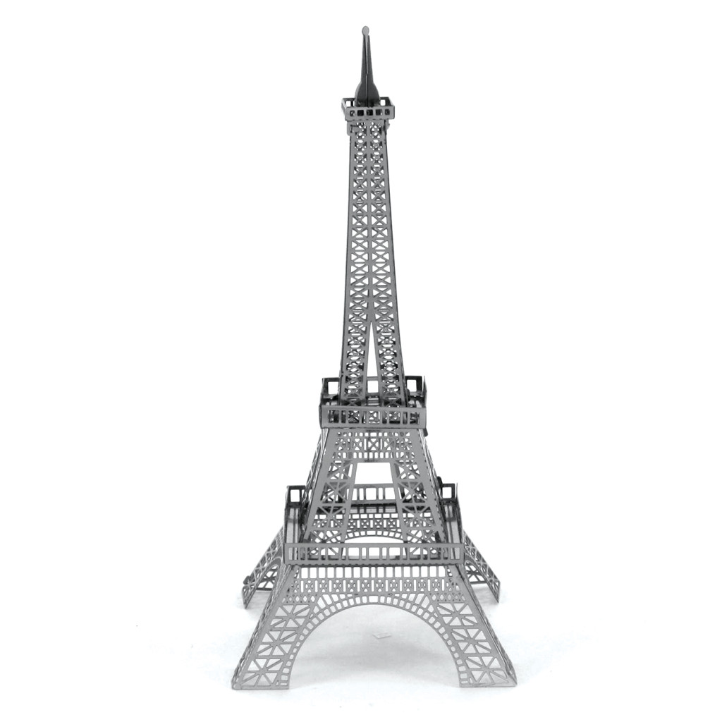 Metal Earth 3D Eiffel Tower, just one of 10 gifts for the traveler on your list. www.casualtravelist.com