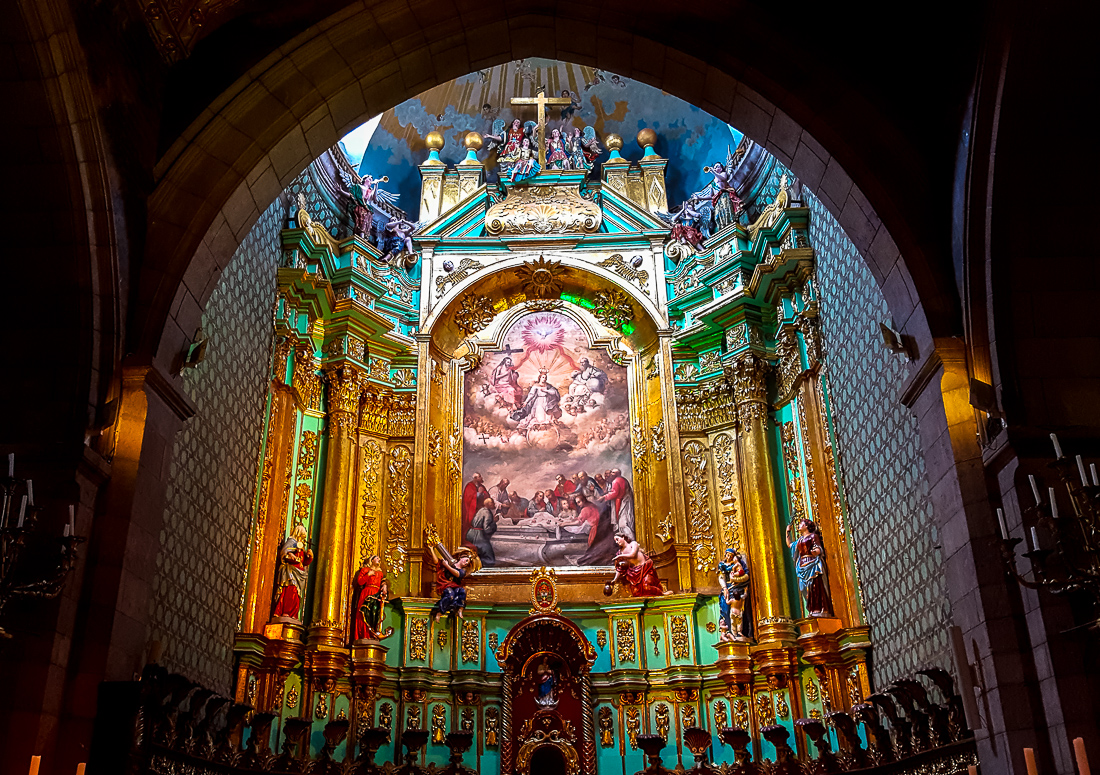 The colorful Metropolitan Cathedral- One of the Reasons Why Quito Left me Breathless www.casualtravelist.com