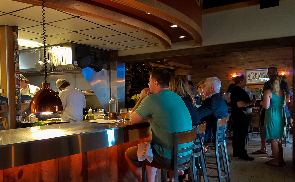 3 Meals:Where to Eat in Virginia Beach - Casual Travelist