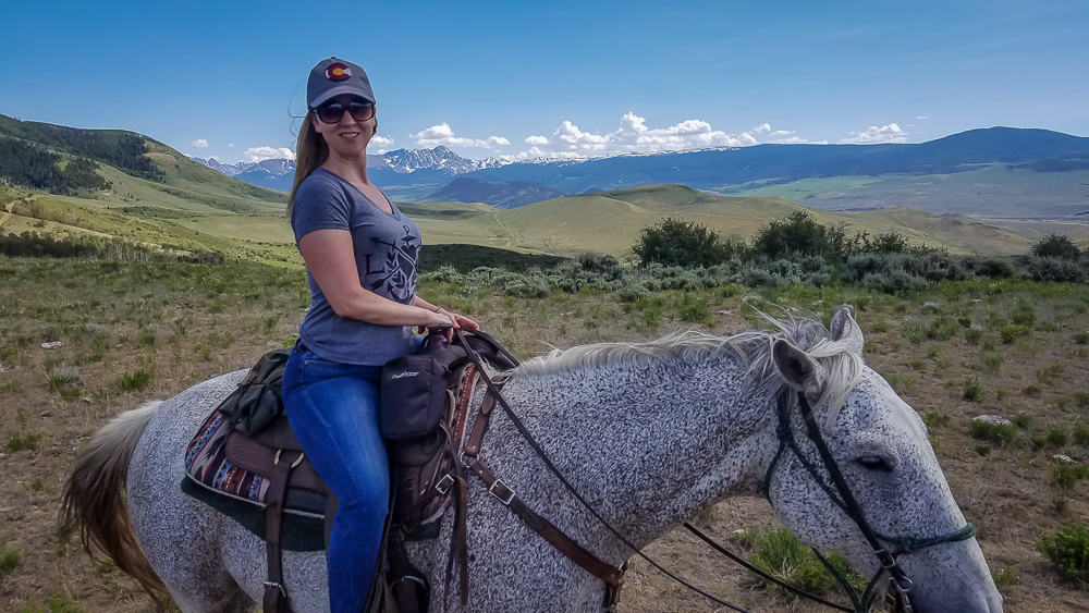 Horseback riding in Colorado. Monthly Musings: July 2017 www.casualtravelist.com
