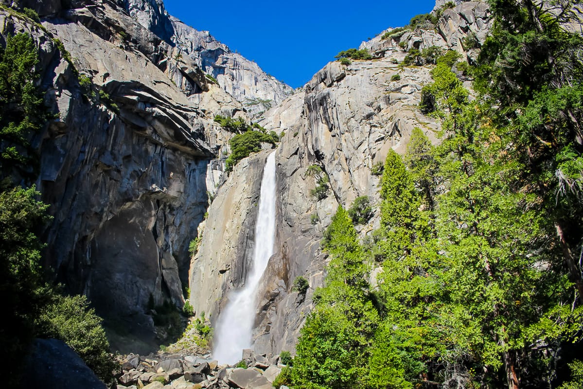 Yosemite National Park-The Best Places to Travel in 2018 -Travel Bloggers Share Their Favorite Destinations to Visit This Year www.casualtravelist.com