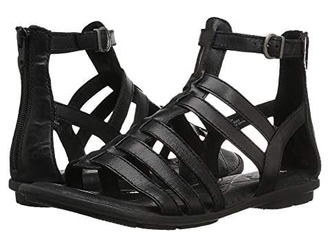 Born Tripoli-The Best Women's Sandals for Travel-Cute and Comfy Sandals for your Summer Vacation www.casualtravelist.com