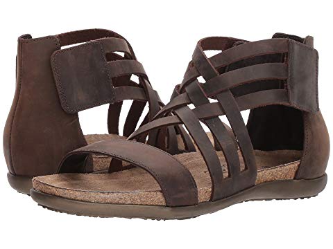 Naot Marita-The Best Women's Sandals for Travel-Cute and Comfy Sandals for your Summer Vacation www.casualtravelist.com