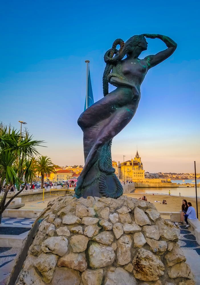 6 Reasons You'll Fall in Love with Cascais, Portugal www.casualtravelist.com