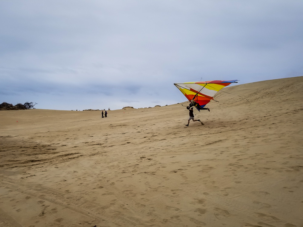 Weekend Adventures - Hang Gliding in the Outer Banks www.casualtravelist.com