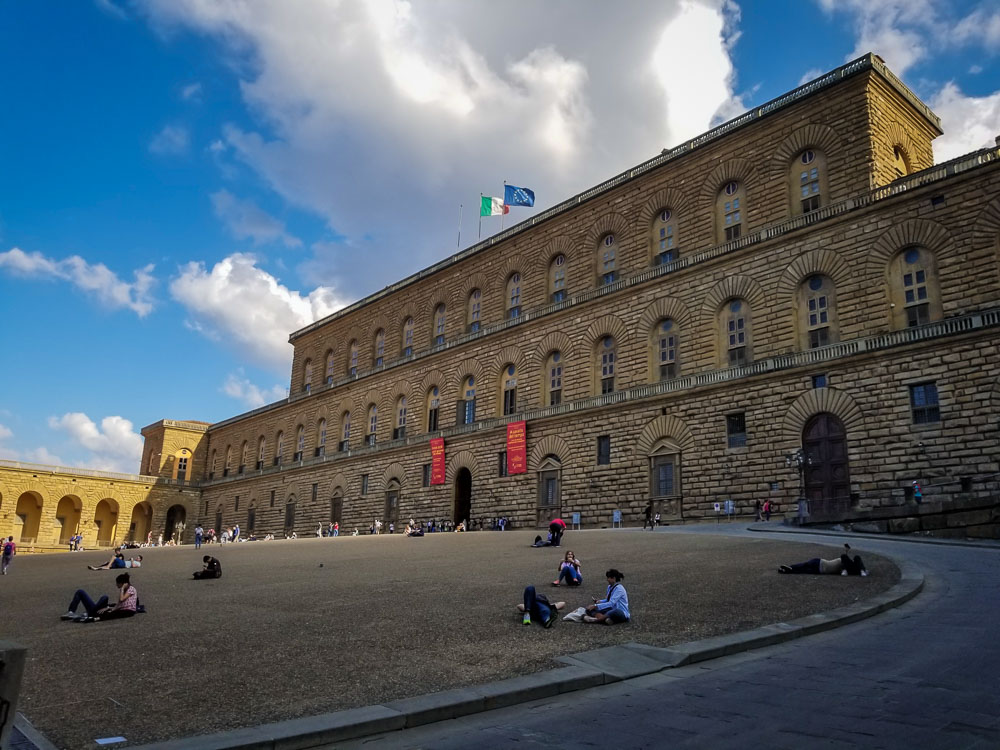 Pitti Palace in Florence-Florence Travel Guide: Tips for Your First Trip to Florence, Italy www.casualtravelist.com