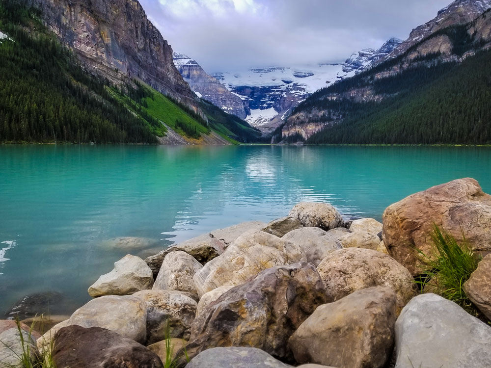 Lake Louise. Banff Travel Guide - Tips for your First Trip to Banff National Park www.casualtravelist.com
