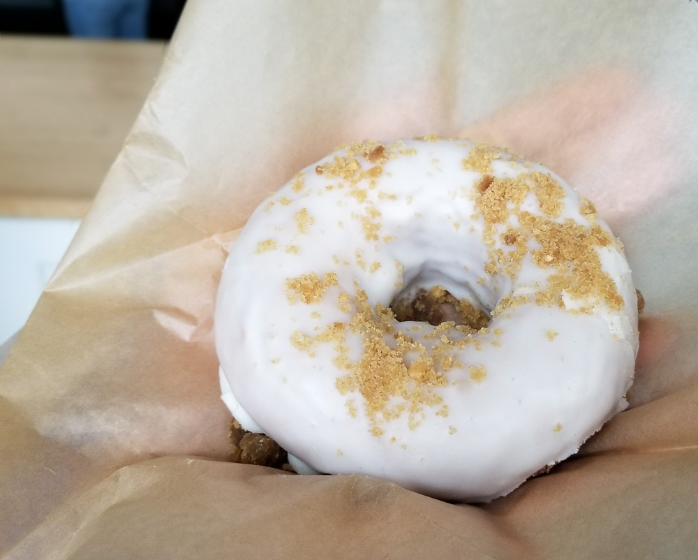 Blue Star Donuts - One Great Weekend - Your Guide for Two Perfect Days in Portland, Oregon www.casualtravelist.com