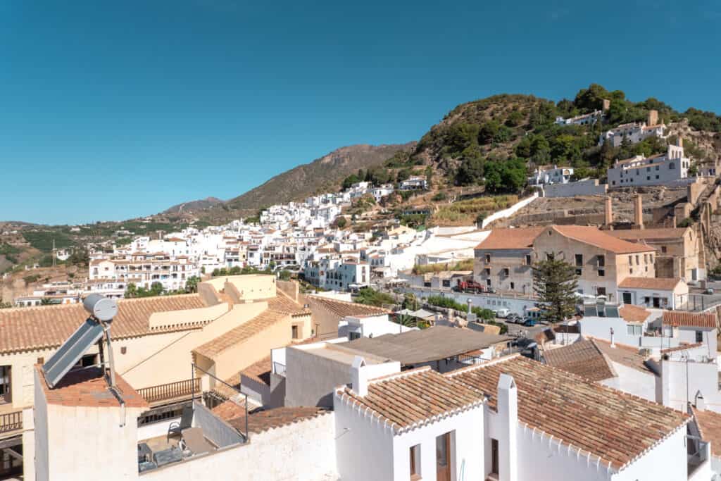 9 Places to Visit in Andalucia - Pueblos Blancos